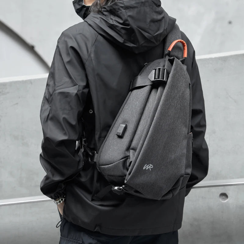 One-Shoulder Hiking Bag